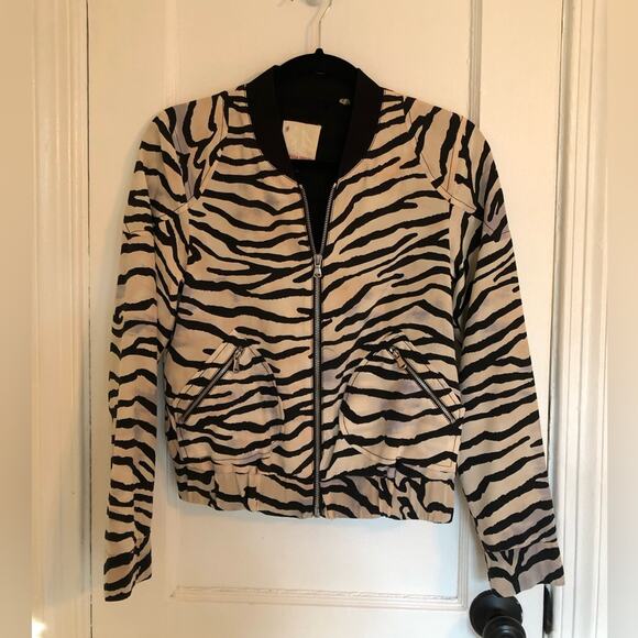 Rebecca Taylor Tiger-Striped Silk Bomber Jacket - Picture 3 of 10